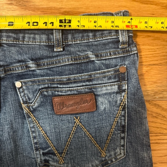 Wrangler Retro Relaxed Boot Cut Men’s Jeans Size 30x34 - Picture 5 of 7